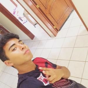 Meet your Posher, Alex